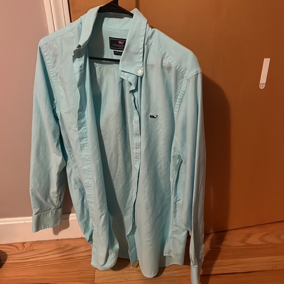 Vineyard, vines, men’s button-down shirt - Picture 3 of 3